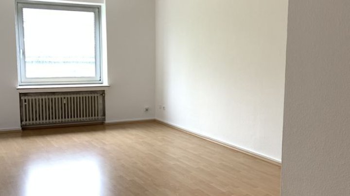  Solide vermietet auch für möblierte Kurzzeitvermietung geeignet !
