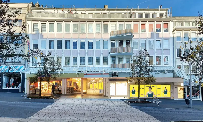 Großes Ladenlokal direkt an der Hindenburstraße