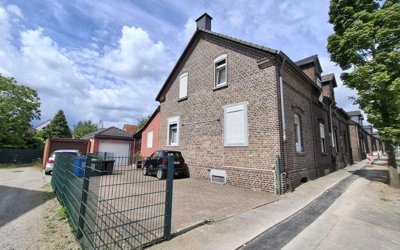 11884409-7004-4e4d-8f12-f4d897e7afa2-1931725759