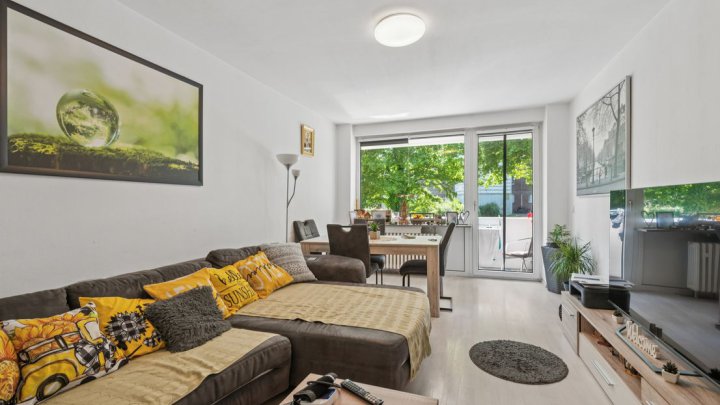 Erstklassige gut-verm. 3 Zimmer Eigentumswohnung mit Balkon im nördl. Speckgürtel von Düsseldorf